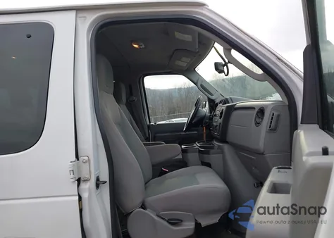 2014 Ford E-350 Super Duty Xlt z USA, uszkodzony, nr VIN 1FBNE3BL7EDA67487